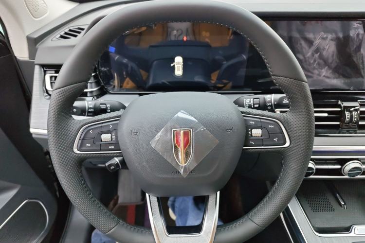 Used Hongqi HS5 2026 Model 2.0T Two-Wheel Drive Qi Xiang Pro Edition Steering Wheel