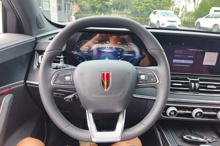 Used Hongqi HS5 2026 Model 2.0T Two-Wheel Drive Xuan Ying Edition Steering Wheel