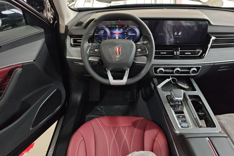 Used Hongqi HS5 2026 Model 2.0T Two-Wheel Drive Qi Yun Pro Edition Steering Wheel