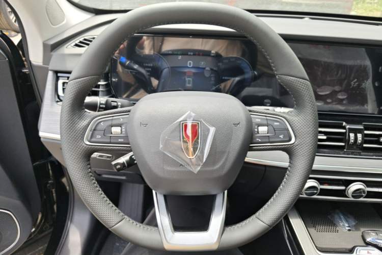Used Hongqi HS5 2026 Model 2.0T Two-Wheel Drive Qi Xiang Pro Edition Steering Wheel