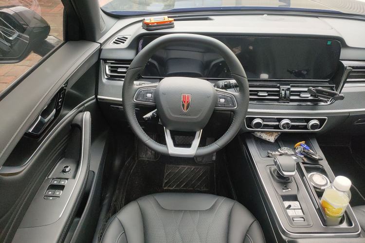 Used Hongqi HS5 2026 Model 2.0T Two-Wheel Drive Xuan Ying Edition Steering Wheel