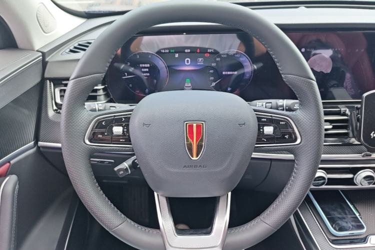 Used Hongqi HS5 2026 Model 2.0T Two-Wheel Drive Xuan Ying Edition Steering Wheel