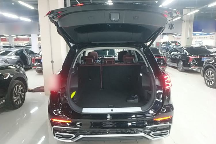 Used Hongqi HS5 2026 Model 2.0T Two-Wheel Drive Qi Xiang Pro Edition Trunk