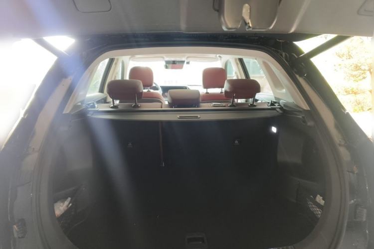 Used Hongqi HS5 2026 Model 2.0T Two-Wheel Drive Xuan Ying Edition Trunk