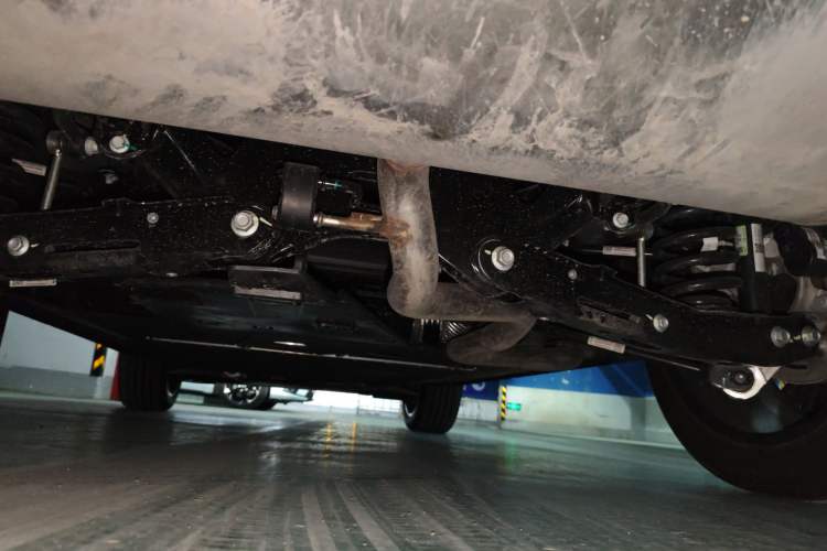 Used Hongqi HS6 PHEV 2026 240 Smart Hybrid Version Chassis Rear