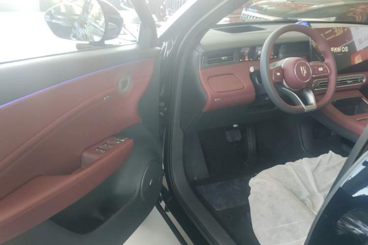 Used Hongqi HS6 PHEV 2026 240 Smart Hybrid Version Driver Seat