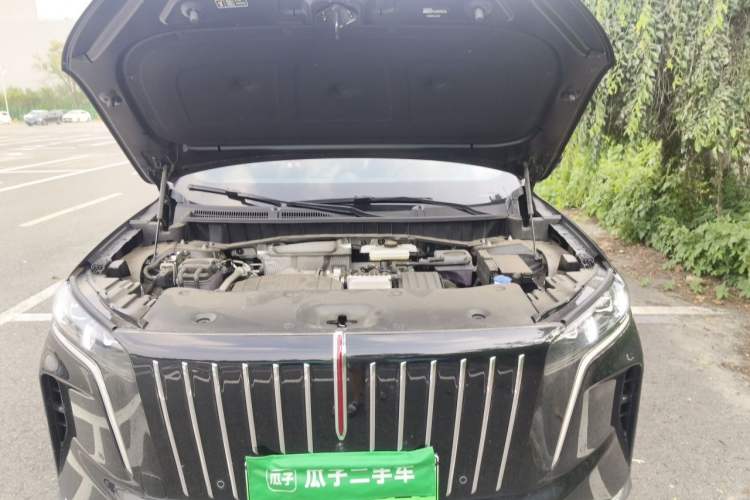 Used Hongqi HS6 PHEV 2026 220 All-Wheel Drive Smart Hybrid Version Engine Bay