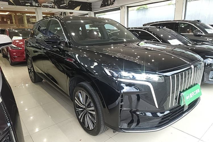 Used Hongqi HS6 PHEV 2026 240 Smart Hybrid Version Front Right 45 Deg