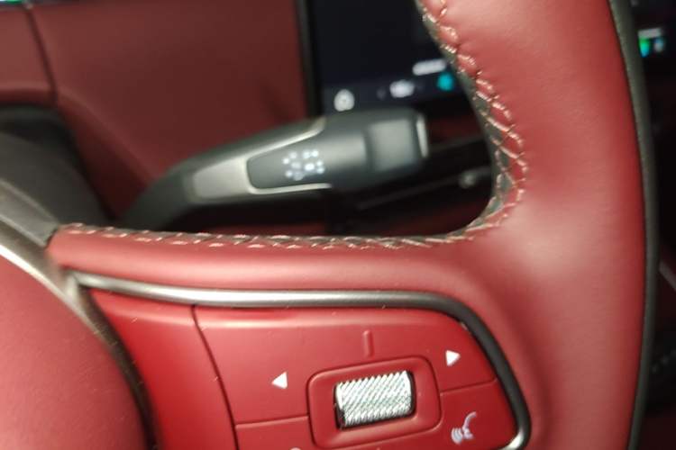 Used Hongqi HS6 PHEV 2026 240 Smart Hybrid Version Gear Lever