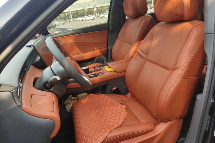 Used Hongqi HS6 PHEV 2026 220 All-Wheel Drive Smart Hybrid Version Left Front Seat
