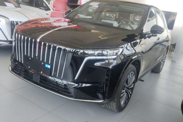 Used Hongqi HS6 PHEV 2026 240 Smart Hybrid Version