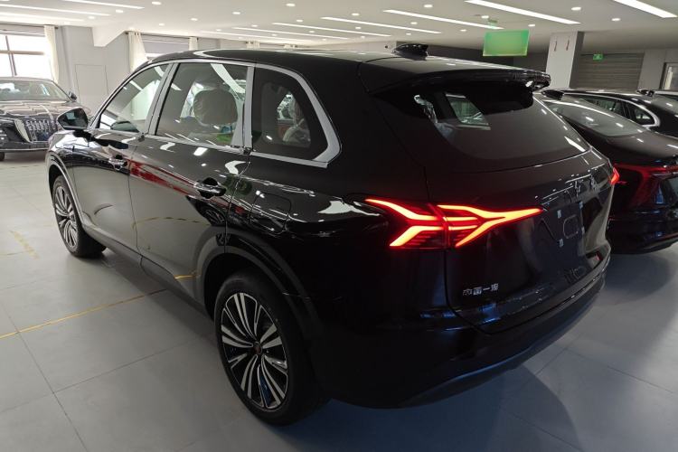 Used Hongqi HS6 PHEV 2026 240 Smart Hybrid Version Rear Left 45 Deg