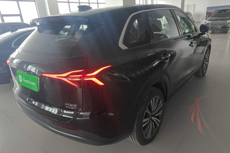 Used Hongqi HS6 PHEV 2026 240 Smart Hybrid Version Rear Right 45 Deg