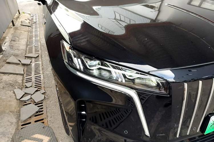 Used Hongqi HS6 PHEV 2026 240 Smart Hybrid Version Right Front Headlight