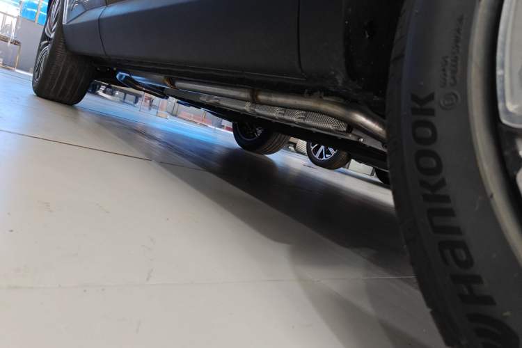 Used Hongqi HS6 PHEV 2026 240 Smart Hybrid Version Right Side Sill