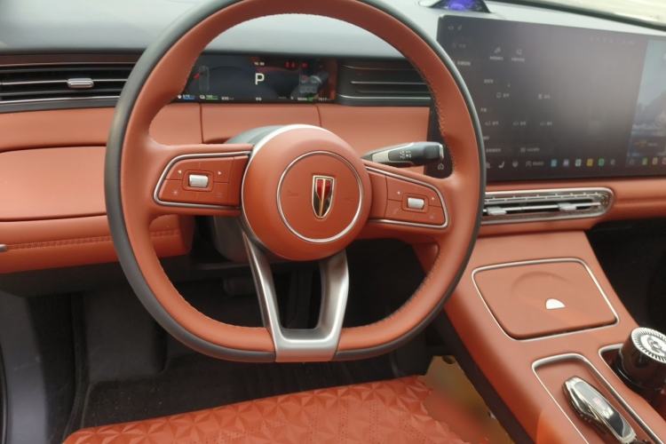 Used Hongqi HS6 PHEV 2026 220 All-Wheel Drive Smart Hybrid Version Steering Wheel
