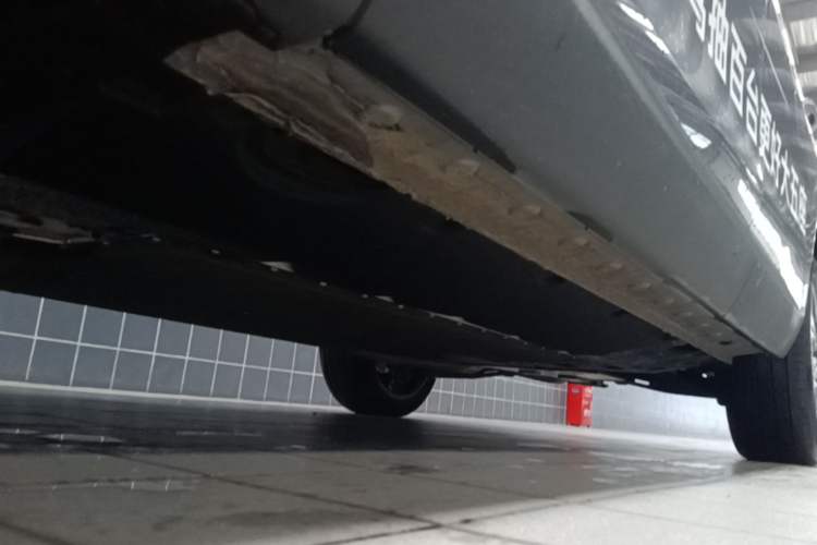 Used Hongqi HS6 PHEV 2026 220 All-Wheel Drive Smart Hybrid Version Chassis Front Left