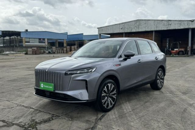 Used Hongqi HS6 PHEV 2026 220 All-Wheel Drive Smart Hybrid Version