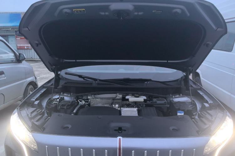 Used Hongqi HS6 PHEV 2026 220 All-Wheel Drive Smart Hybrid Version Engine Bay