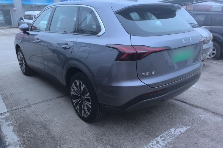 Used Hongqi HS6 PHEV 2026 220 All-Wheel Drive Smart Hybrid Version Exterior 4