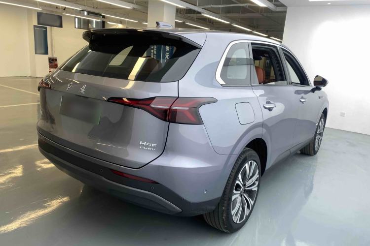 Used Hongqi HS6 PHEV 2026 220 All-Wheel Drive Smart Hybrid Version Exterior 7