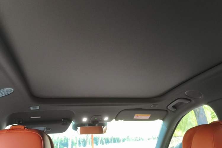 Used Hongqi HS6 PHEV 2026 240 Smart Hybrid Version Headliner