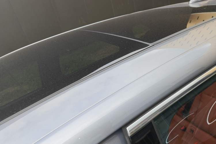 Used Hongqi HS6 PHEV 2026 220 All-Wheel Drive Smart Hybrid Version Roof