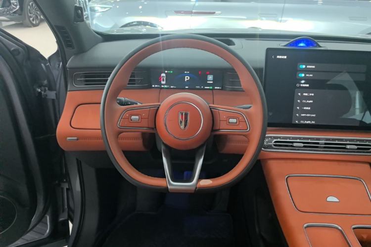 Used Hongqi HS6 PHEV 2026 220 All-Wheel Drive Smart Hybrid Version Steering Wheel