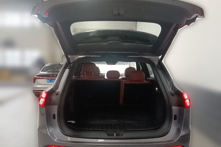 Used Hongqi HS6 PHEV 2026 220 All-Wheel Drive Smart Hybrid Version Trunk