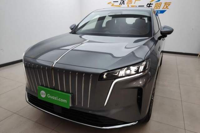 Used Hongqi HS6 PHEV 2026 220 All-Wheel Drive Smart Hybrid Version