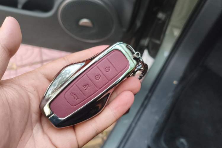 Used Hongqi HS6 PHEV 2026 240 Smart Hybrid Version Vehicle Key