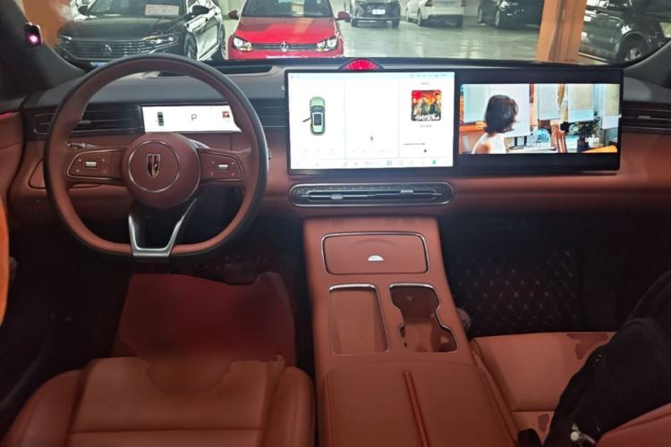 Used Hongqi HS6 PHEV 2026 240 Smart Hybrid Version Center Console