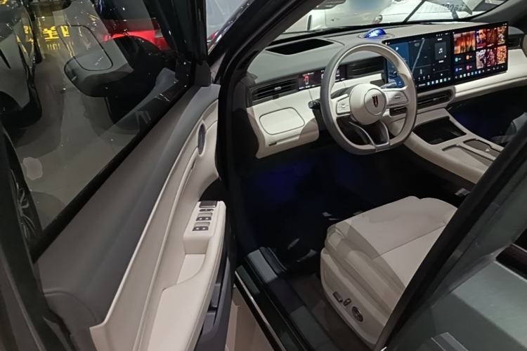 Used Hongqi HS6 PHEV 2026 240 Smart Hybrid Version Driver Seat