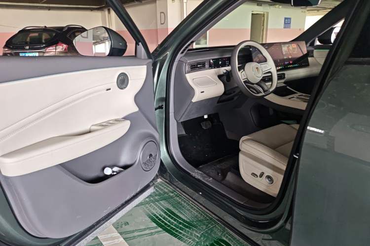 Used Hongqi HS6 PHEV 2026 240 Smart Hybrid Version Driver Seat