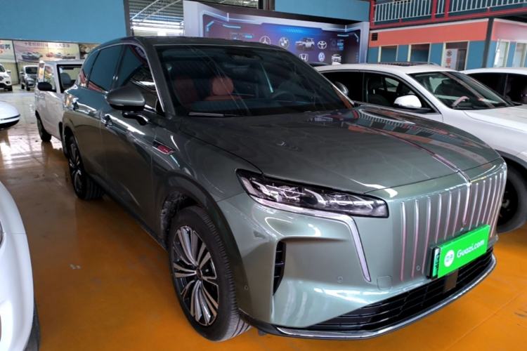 Used Hongqi HS6 PHEV 2026 240 Smart Hybrid Version Front Right 45 Deg