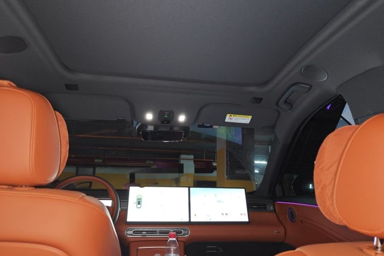 Used Hongqi HS6 PHEV 2026 220 All-Wheel Drive Smart Hybrid Version Headliner