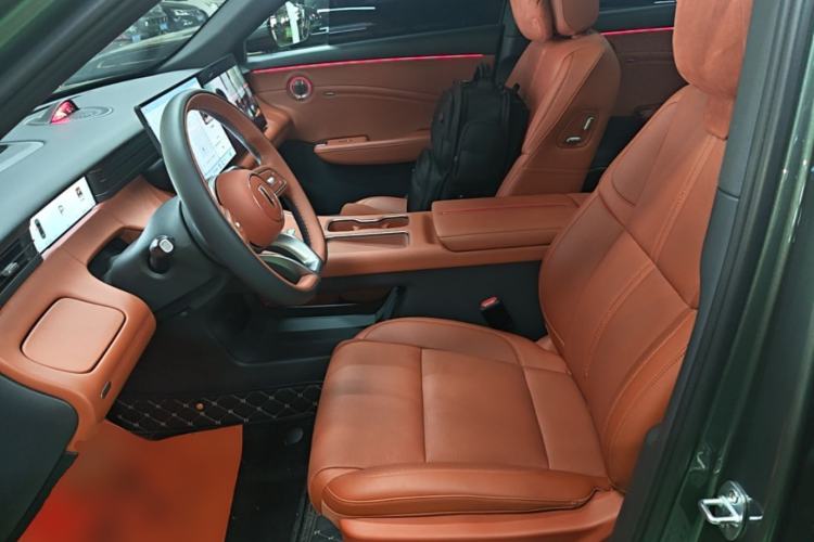 Used Hongqi HS6 PHEV 2026 240 Smart Hybrid Version Left Front Seat