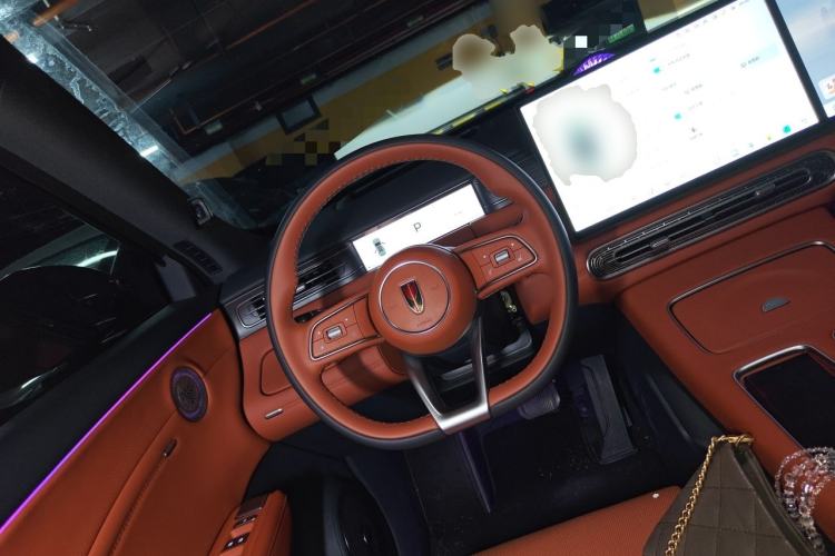 Used Hongqi HS6 PHEV 2026 220 All-Wheel Drive Smart Hybrid Version Steering Wheel
