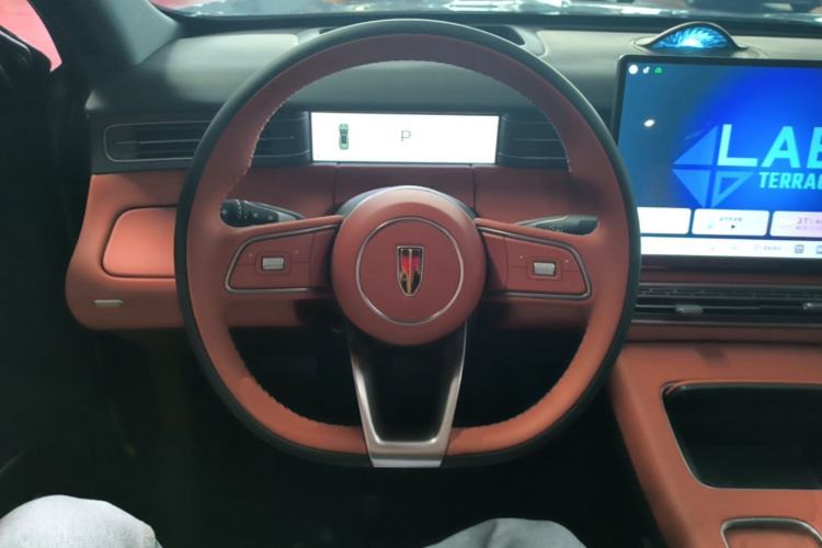 Used Hongqi HS6 PHEV 2026 240 Smart Hybrid Version Steering Wheel