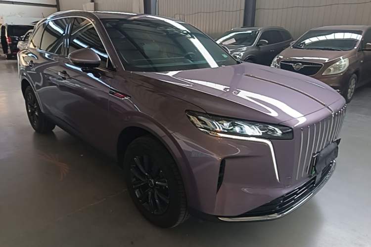 Used Hongqi HS6 PHEV 2026 145 Smart Hybrid Version Front Right 45 Deg