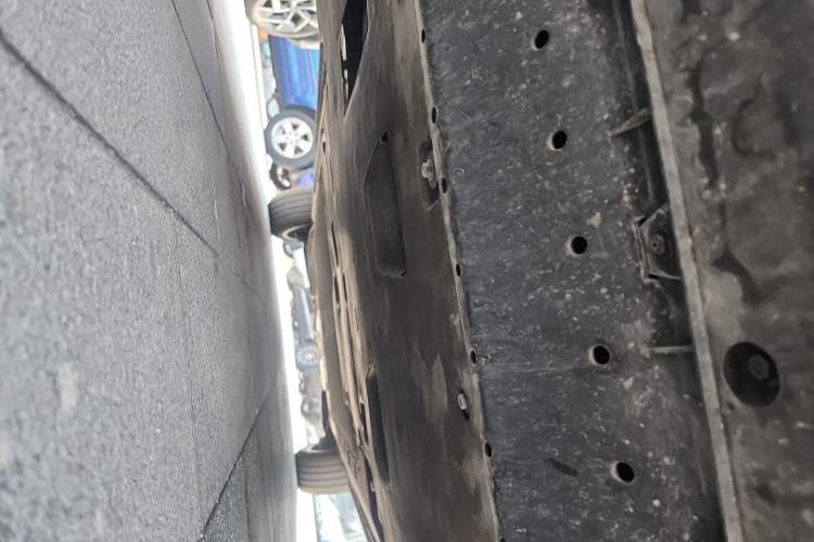 Used Hongqi HS6 PHEV 2026 240 Smart Hybrid Version Chassis Front
