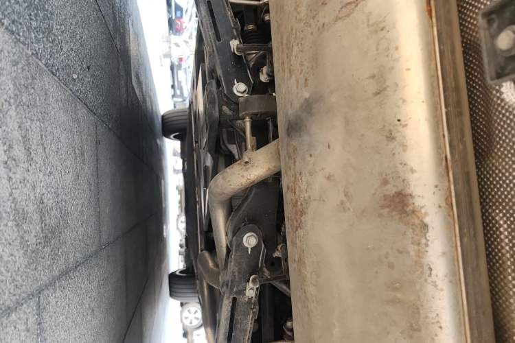 Used Hongqi HS6 PHEV 2026 240 Smart Hybrid Version Chassis Rear