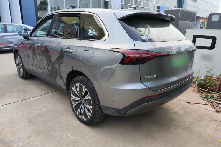 Used Hongqi HS6 PHEV 2026 220 All-Wheel Drive Smart Hybrid Version Exterior 6