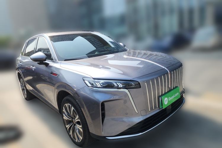 Used Hongqi HS6 PHEV 2026 240 Smart Hybrid Version Front Right 45 Deg
