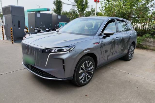 Used Hongqi HS6 PHEV 2026 220 All-Wheel Drive Smart Hybrid Version