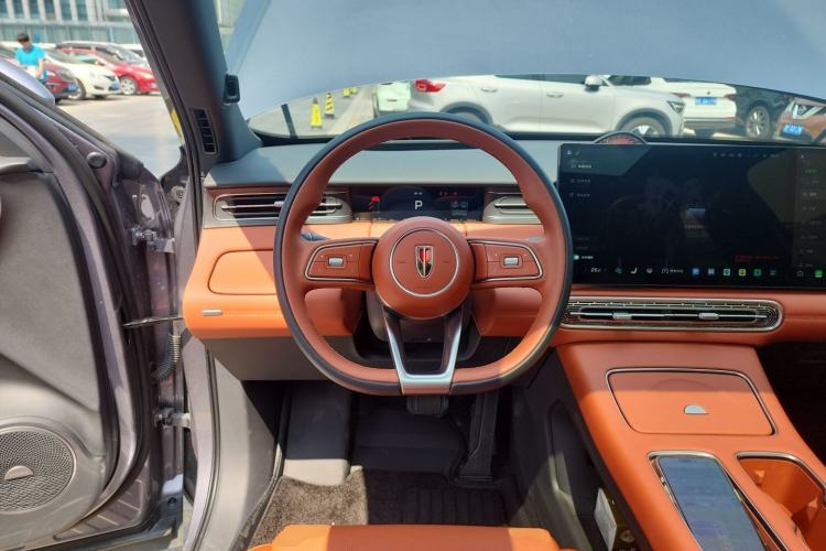 Used Hongqi HS6 PHEV 2026 240 Smart Hybrid Version Steering Wheel