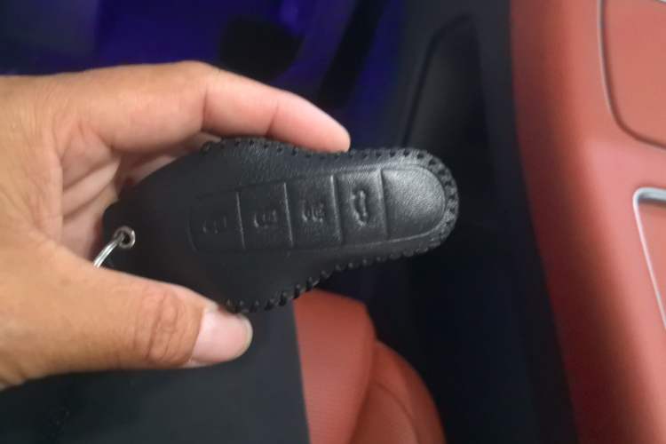 Used Hongqi HS6 PHEV 2026 240 Smart Hybrid Version Vehicle Key