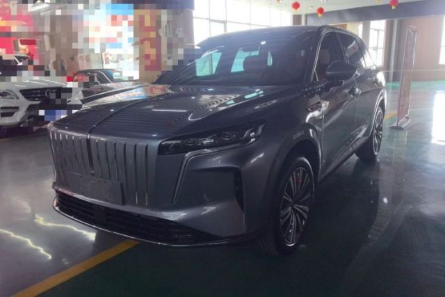Used Hongqi HS6 PHEV 2026 240 Smart Hybrid Version