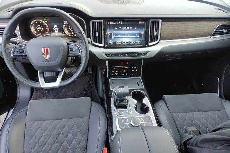 Used Hongqi HS7 2022 3.0T Automatic All-Wheel Drive Smart Connect Flagship Edition 7 Seats Center Console