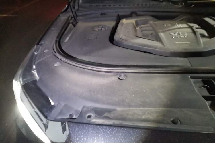 Used Hongqi HS7 2021 3.0T Automatic All-Wheel Drive Smart Connect Flagship Edition Engine Bay Right
